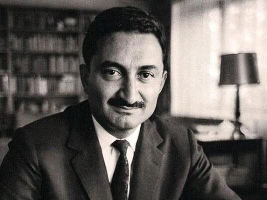 SİYASETE ADANMIŞ BİR ÖMÜR