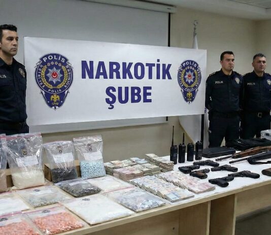 ALIŞMA, NORMALLEŞTİRME, GÖRMEZDEN GELME, TOPLUMSAL KÖRLÜK… NEYİ ÇAĞRIŞTIRIYOR SİZE BU KELİMELER?