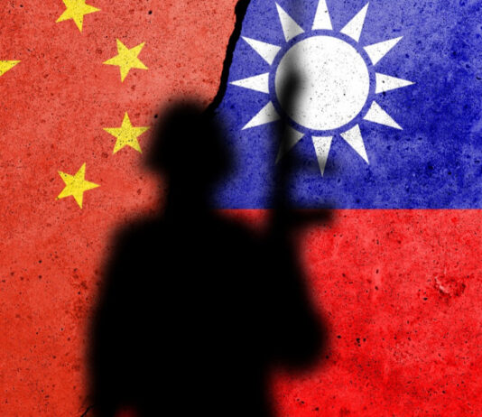 ÇİN, TAYVAN’A ASKERİ TATBİKATLAR BAŞLATTI