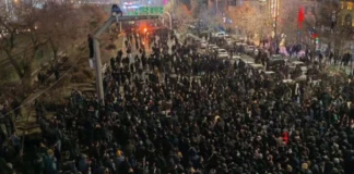 İRAN’DA PROTESTOLAR BÜYÜDÜ CAN KAYBI SAYISI 116’YA YÜKSELDİ