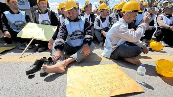 DİRENEN MADEN İŞÇİLERİ FOTOĞRAF