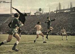 SKANDALLARIN GÖLGESİNDE BİR YARI FİNAL: 1971 PANATHINAIKOS-KIZILYILDIZ EŞLEŞMESİ