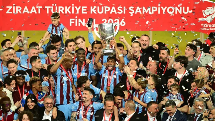 TRABZONSPOR KUPA TÖRENİ GÖRSELİ